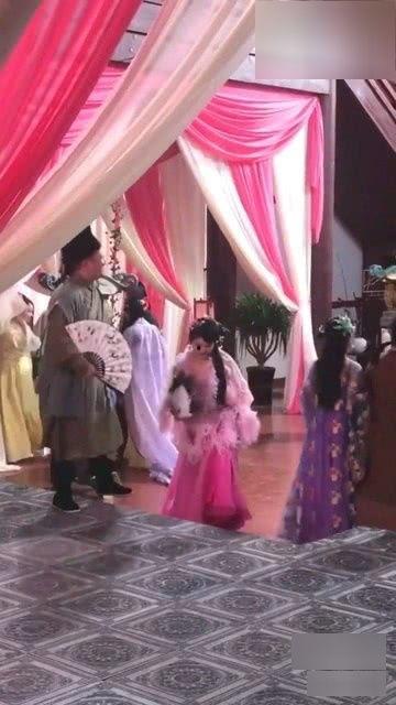 怡红院国产视频